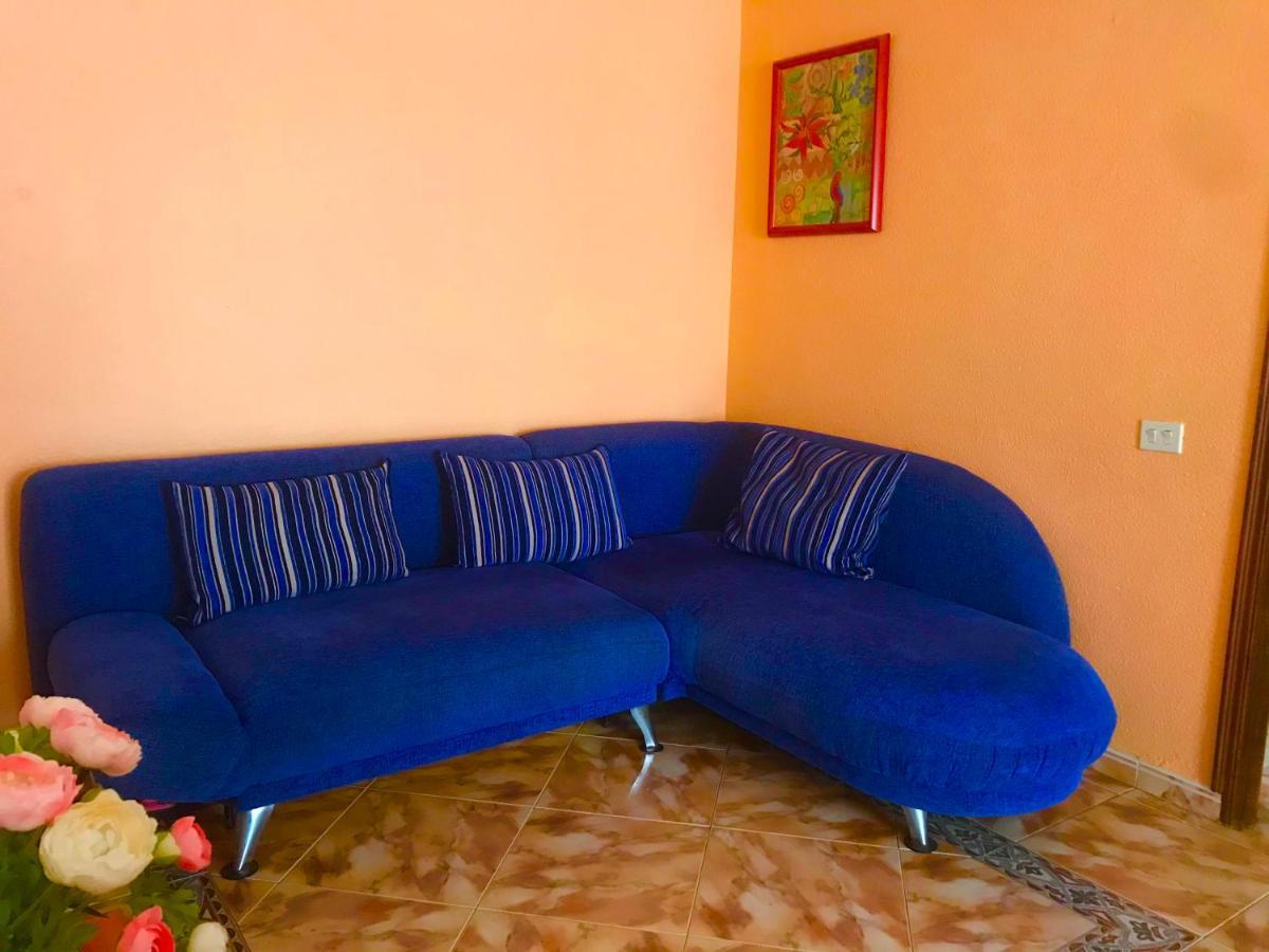 Sea-View Apartment With A Tennis Court Costa Adeje  Bagian luar foto
