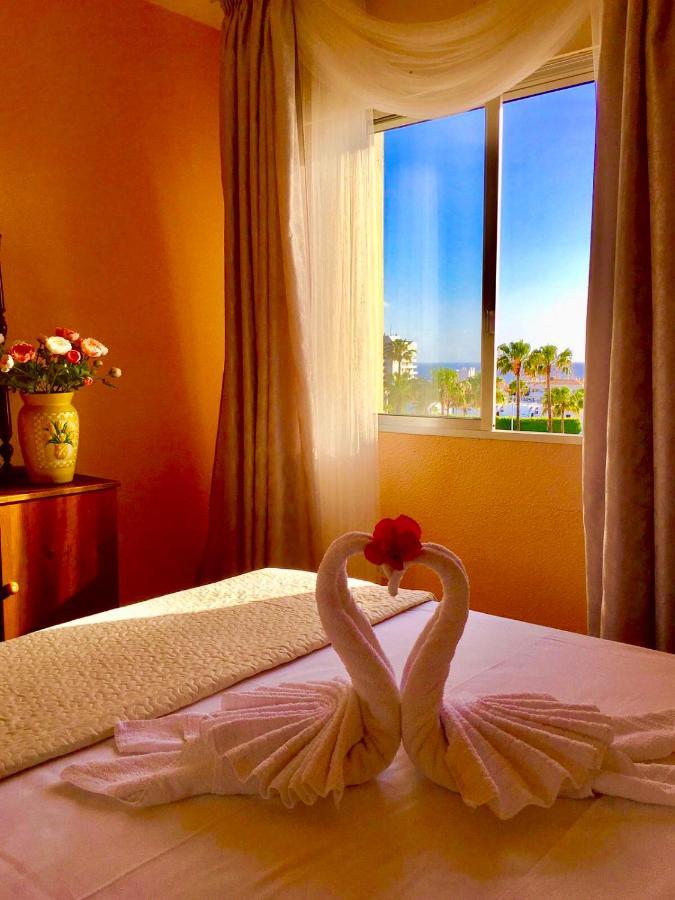 Sea-View Apartment With A Tennis Court Costa Adeje  Bagian luar foto